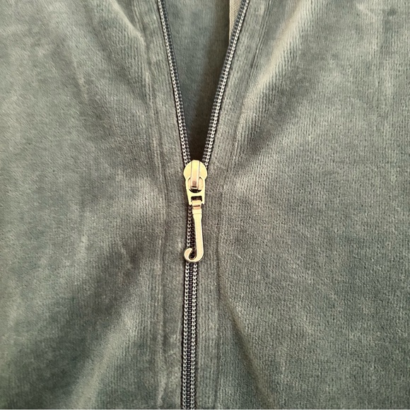 Juicy Couture Teal Zip up jacket - Picture 7 of 7